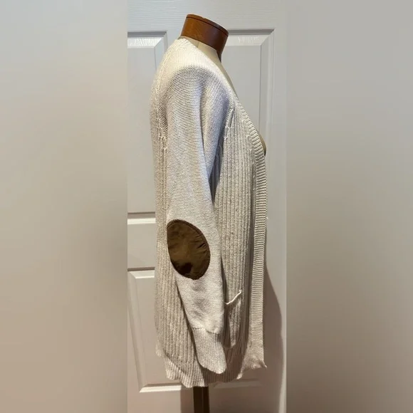 Francessca Alya Cardigan Sweater Cream Elbow Pads Sz Small - Picture 4 of 4